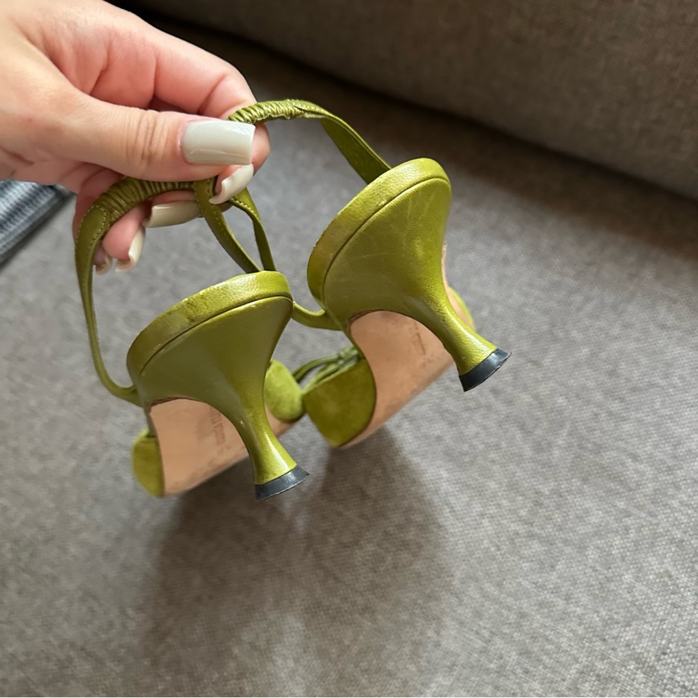 Manolo Blahnik Lime Green Suede Pointed Slingback Heels - Picture 6 of 6